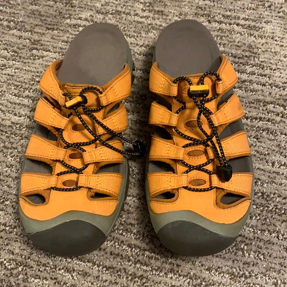 Orange keen slip ons